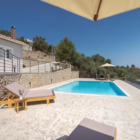 فيلة Koumaries *