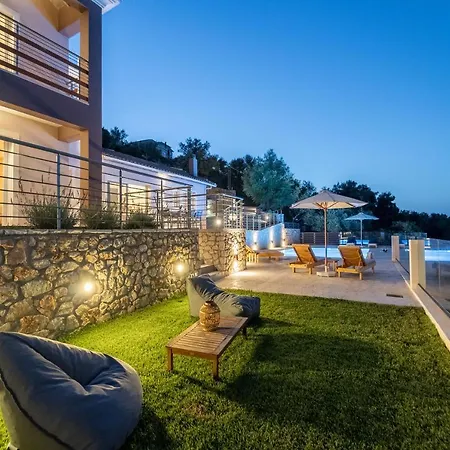 Koumaries فيلة *