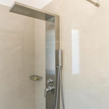 فيلة Koumaries *